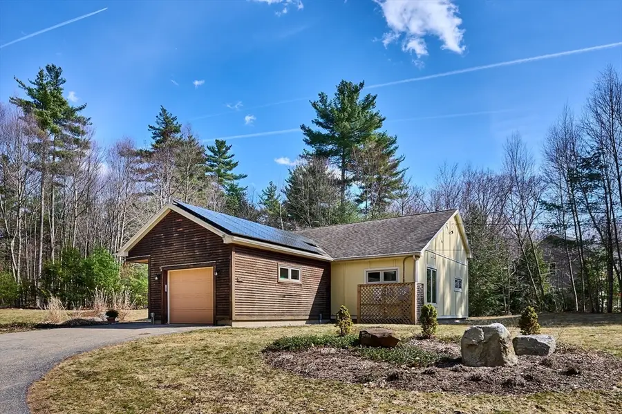 471 Flat Hills Rd, Amherst, MA 01002 - #2