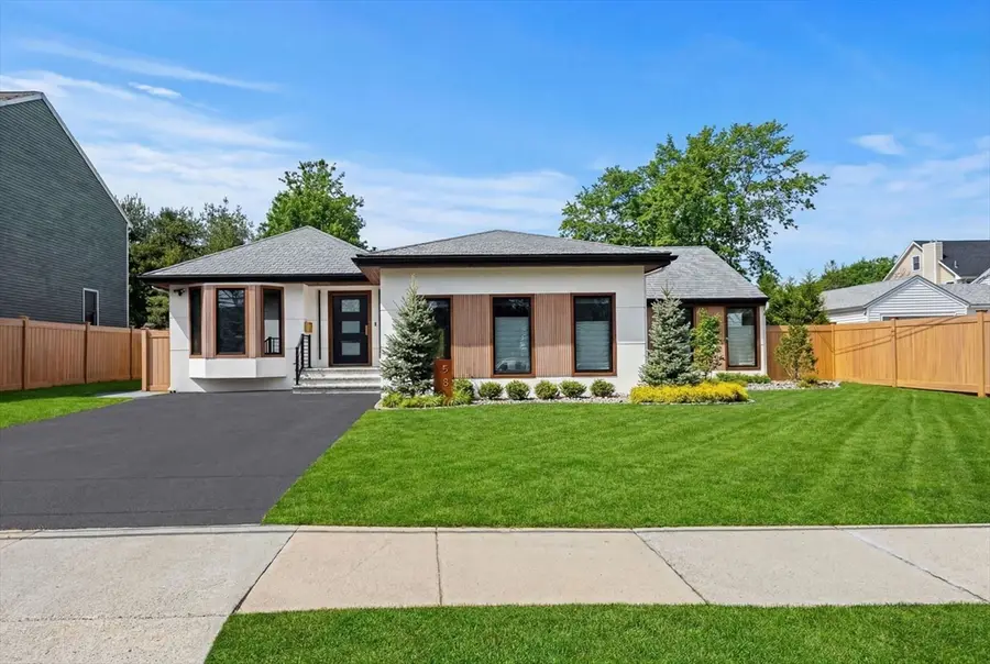 581 Saw Mill Brook Parkway, Newton, MA 02459 - #2