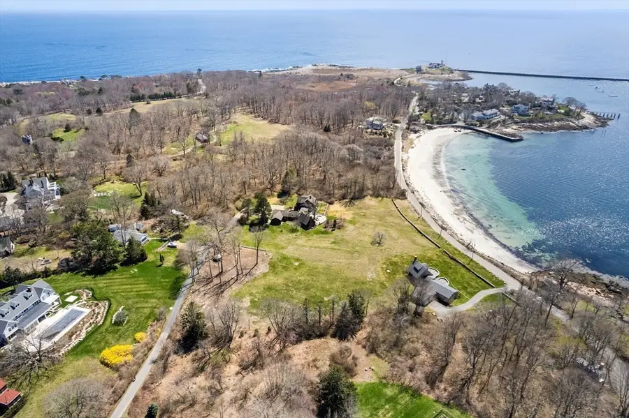 5 Elm Avenue, Gloucester, MA 01930 - #3