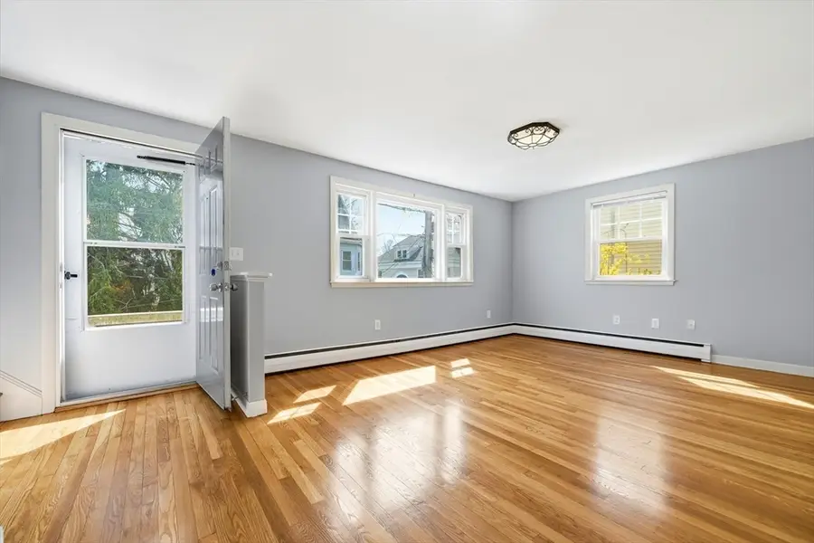 50 Earl St, Malden, MA 02148 - #3