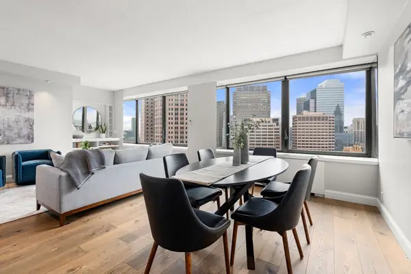 65 East India Row #26H, Boston, MA 02110