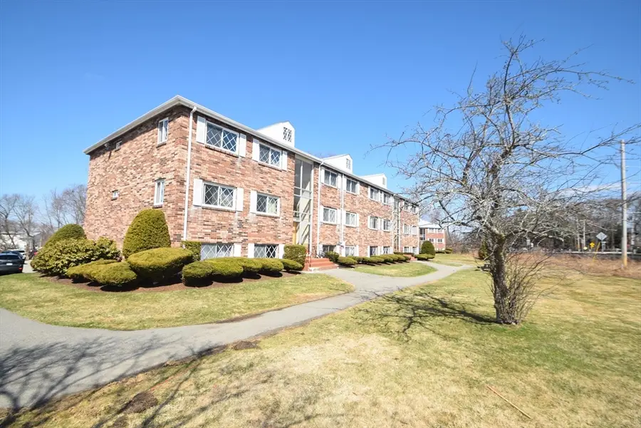 7 Fernview Ave #11, North Andover, MA 01845 - #2