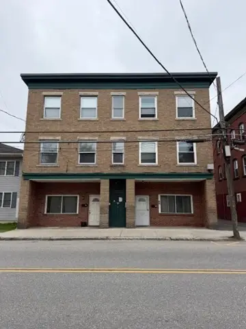 64-66 Pleasant St, Easthampton, MA 01027