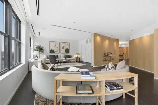 9 W Broadway #618, Boston, MA 02127