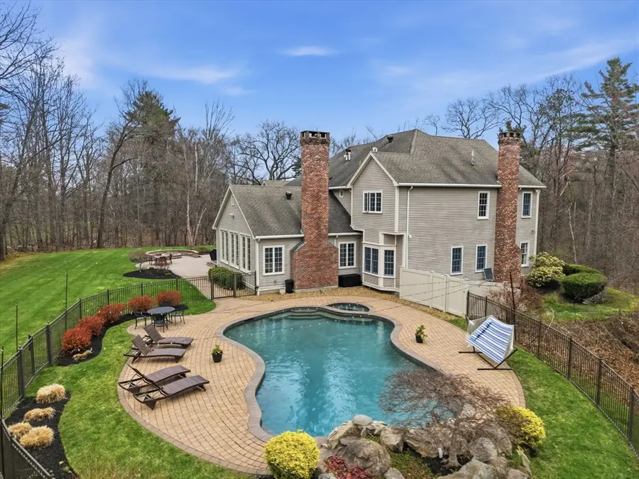 29 Hoveys Pond Dr, Boxford, MA 01921 - #3