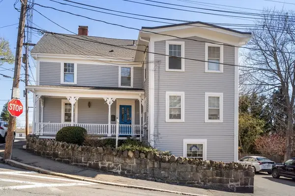2 Commercial St #3, Marblehead, MA 01945