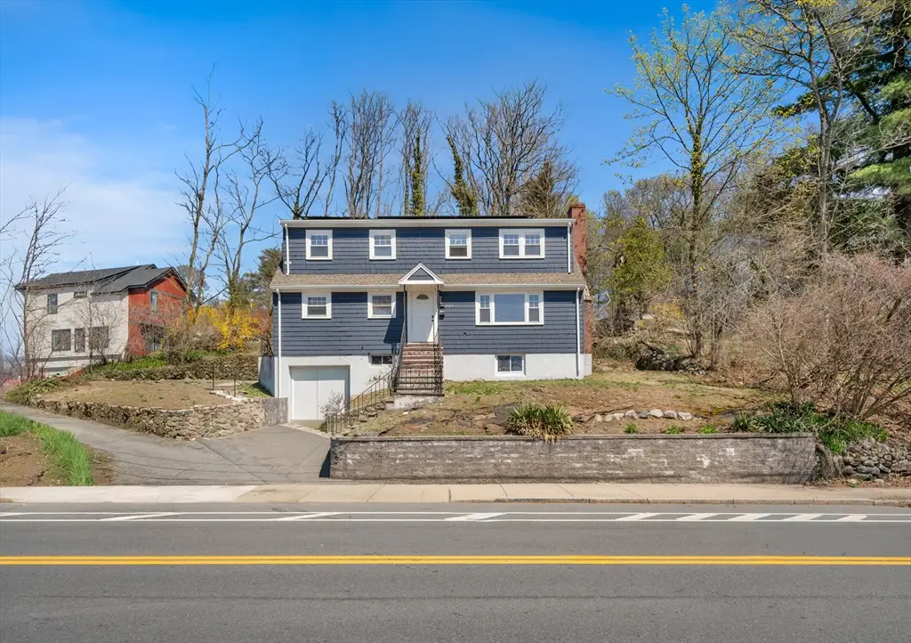 525 Winthrop St, Medford, MA 02155 - #1