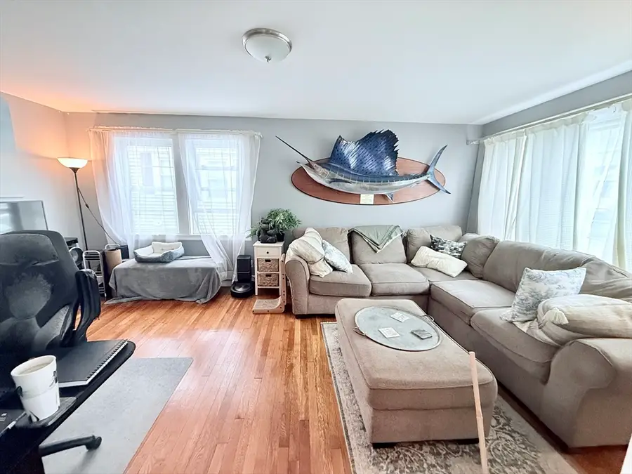 25-27 Lawn Ave, Quincy, MA 02169 - #3