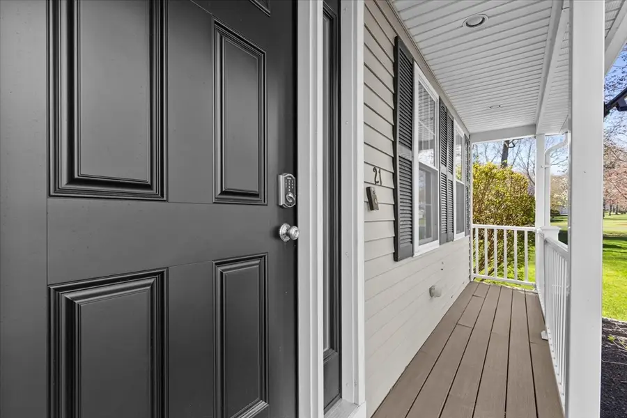 21 Cooper Dr, Franklin, MA 02038 - #3