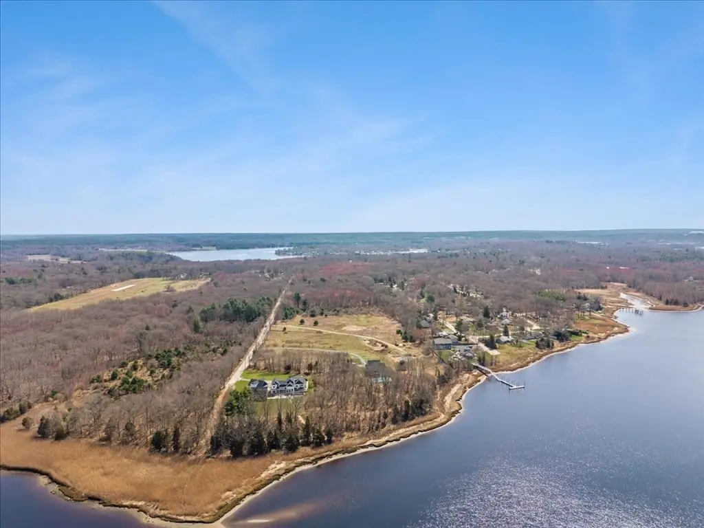 8 Ferry Lane, Berkley, MA 02779 - #1