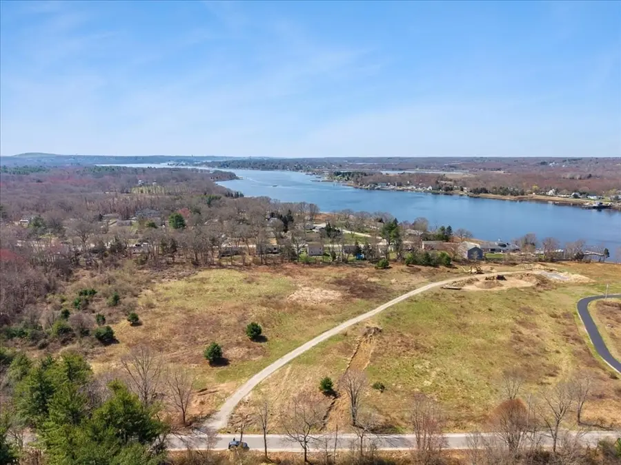 8 Ferry Lane, Berkley, MA 02779 - #3