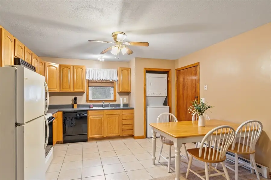 93 Center Depot Rd #55, Charlton, MA 01507 - #3