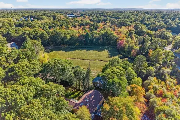 17,17A,17B Cranberry Ln #17,17A,17B, Falmouth, MA 02536