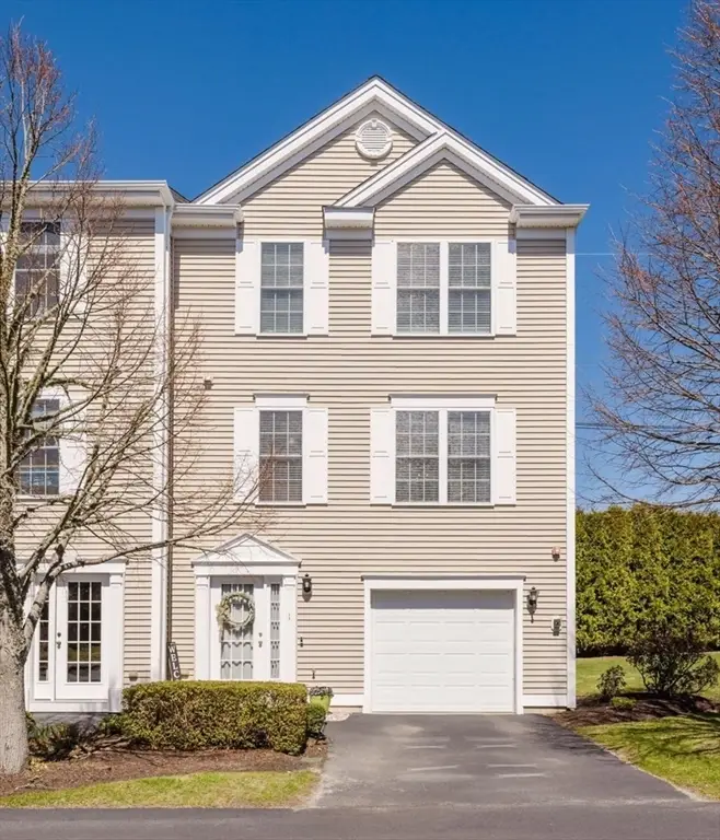 1 Harbor Mist Dr #1, Fairhaven, MA 02719 - #1