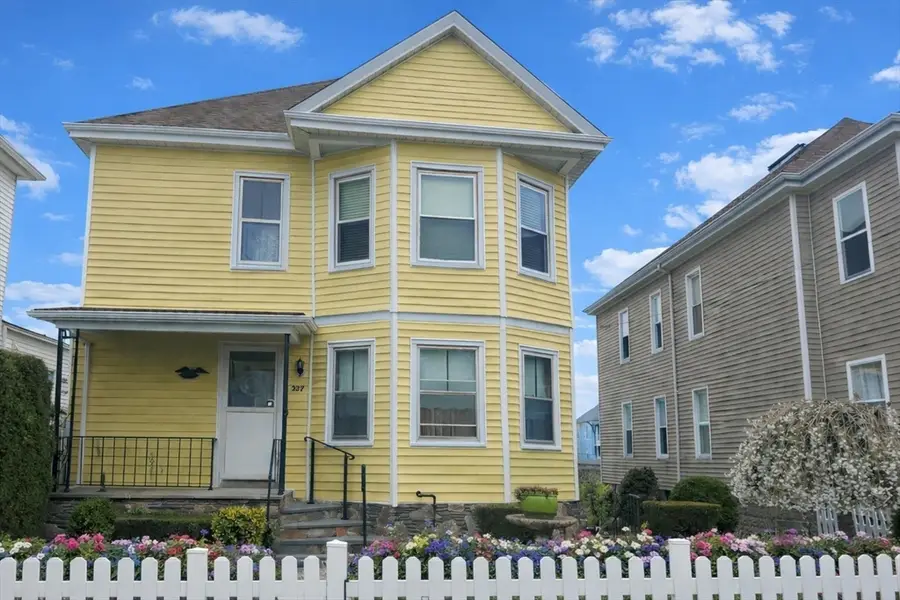 322 Coffin Ave, New Bedford, MA 02746 - #2