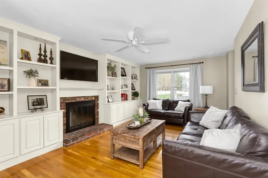 5 Mary Ellen Lane, Franklin, MA 02038 - #3