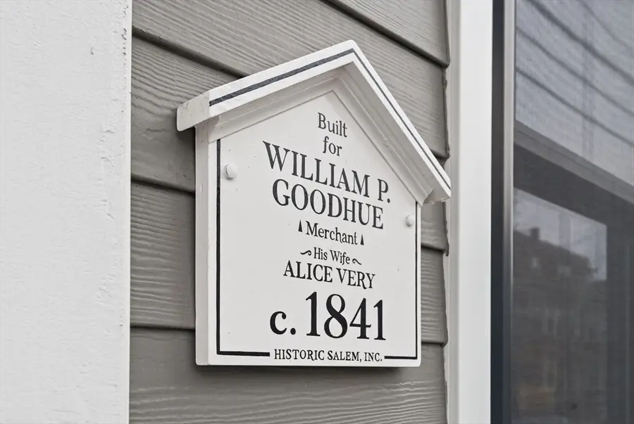 49 Essex St #1L, Salem, MA 01970 - #3