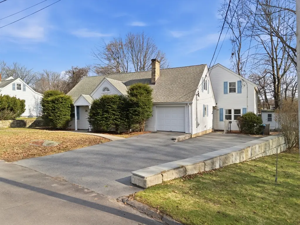 21 Janet Cir, Shrewsbury, MA 01545 - #1