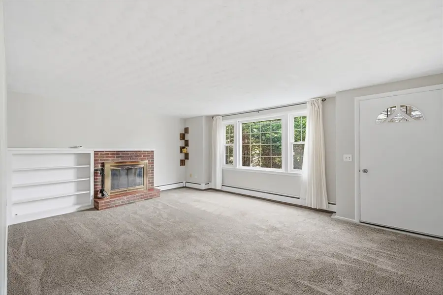 21 Janet Cir, Shrewsbury, MA 01545 - #3