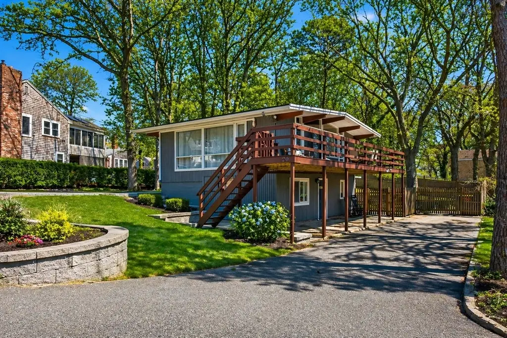 20 Longview Dr, Yarmouth Port, MA 02675 - #1