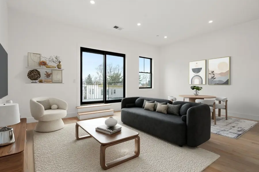 52 Withington St #9, Boston, MA 02124 - #2