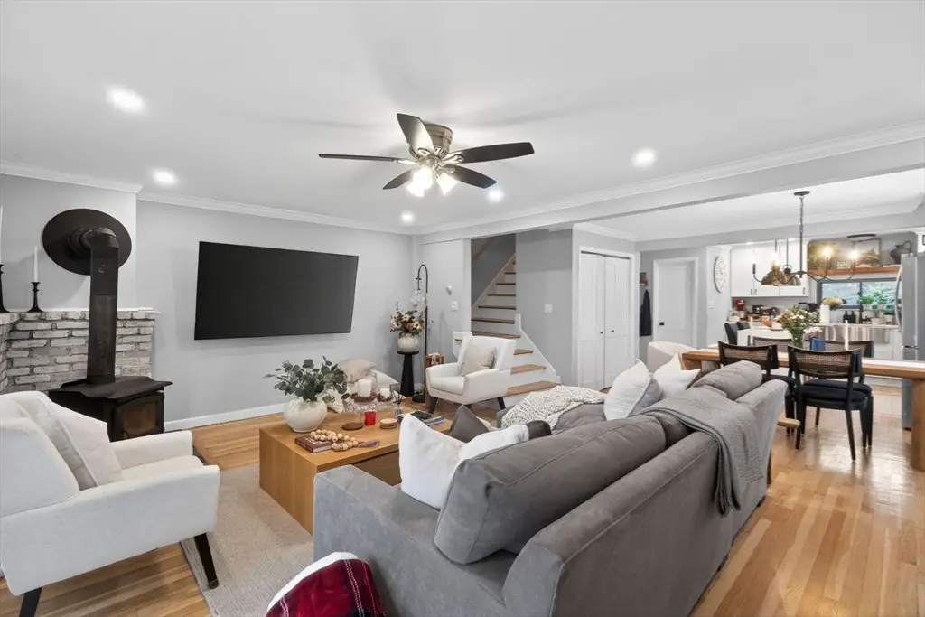 54 Winter Street, Woburn, MA 01801 - #1