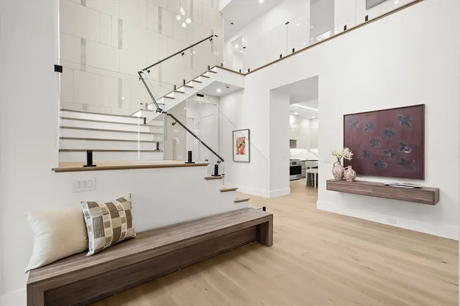 5 Deer Path Ln, Weston, MA 02493 - #2