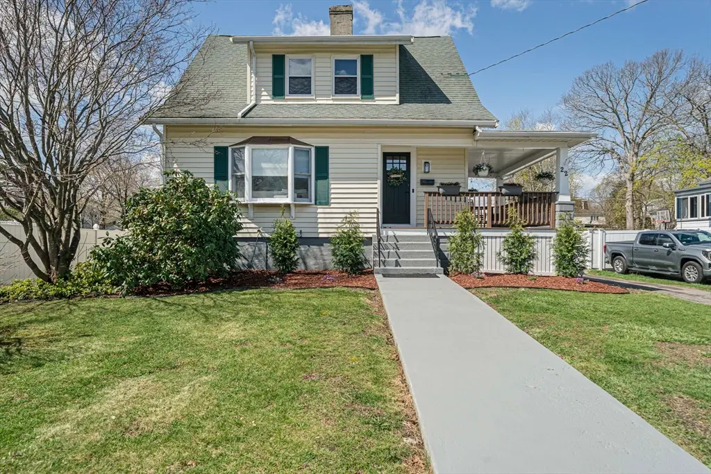 22 Everett St, Rockland, MA 02370 - #1