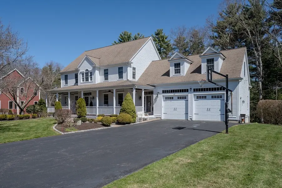 31 Hunt Dr, Stoughton, MA 02072 - #2