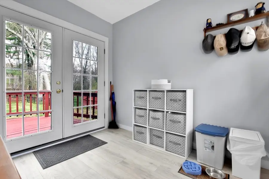 40 Valleyview Rd, Bellingham, MA 02019 - #3