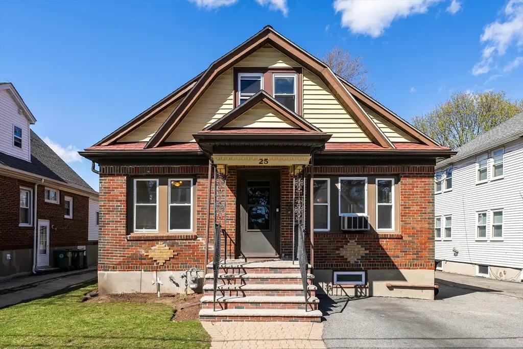 25 Merrifield Ave, Watertown, MA 02472 - #1