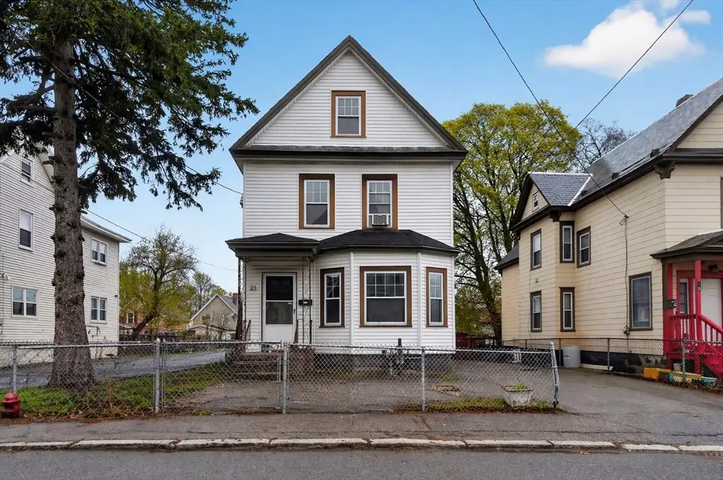 23 Columbus Ave, Lowell, MA 01851 - #1