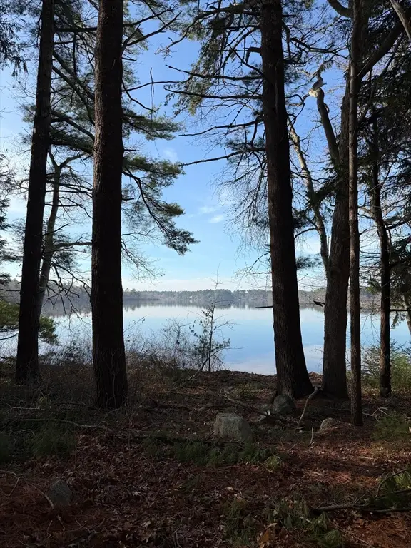 16 South Main Street, Carver, MA 02330