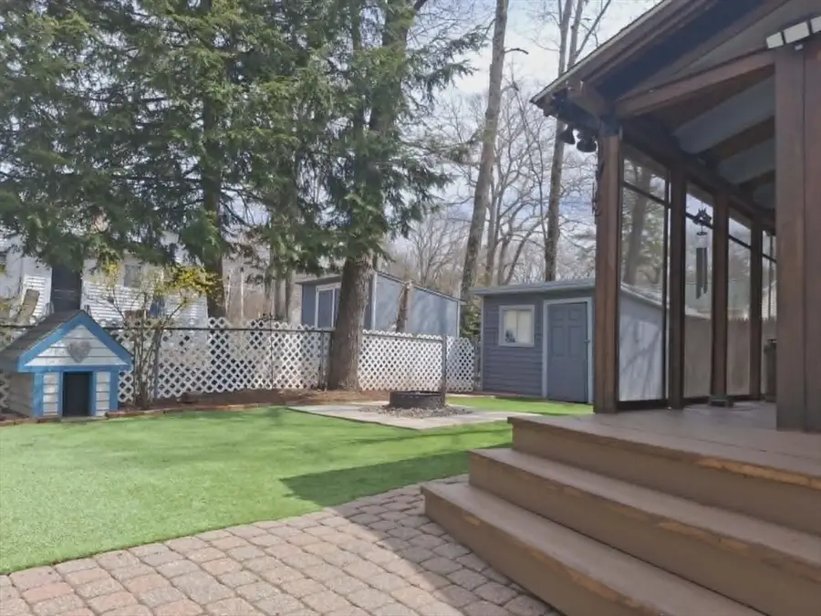 5 Pine Ave, Ashburnham, MA 01430 - #3