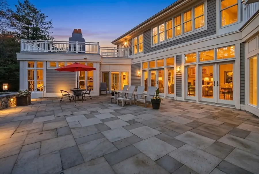 24 Prynne Ridge Rd, Longmeadow, MA 01106 - #2