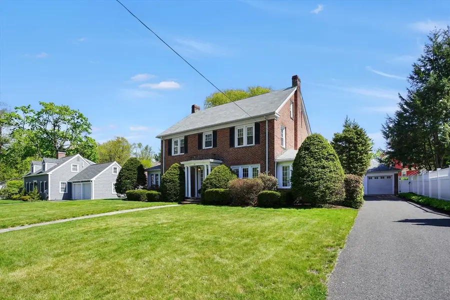 35 Shefford St, Springfield, MA 01107 - #3