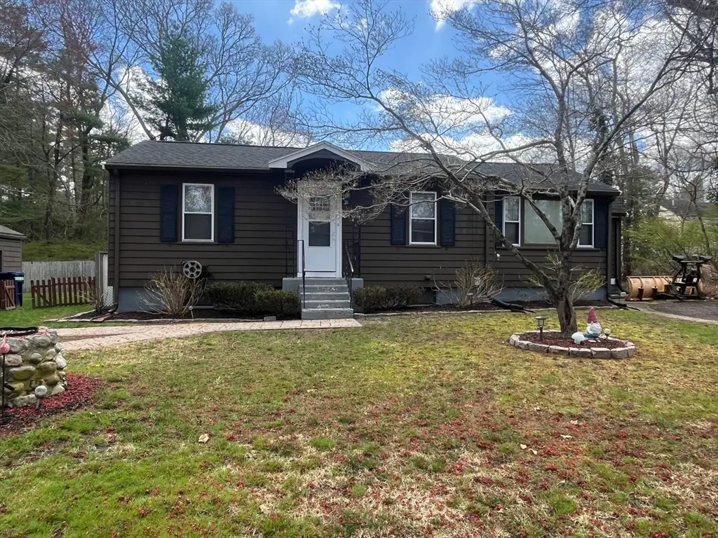 4 Summit Street, East Freetown, MA 02717 - #1