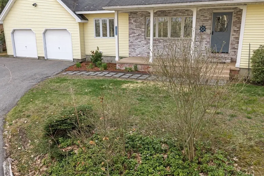 41 Betty Spring Rd, Gardner, MA 01440 - #3