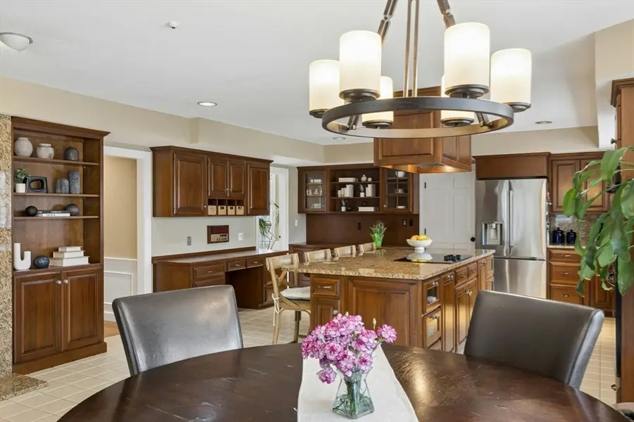 10 Cemetery, Mendon, MA 01756 - #3