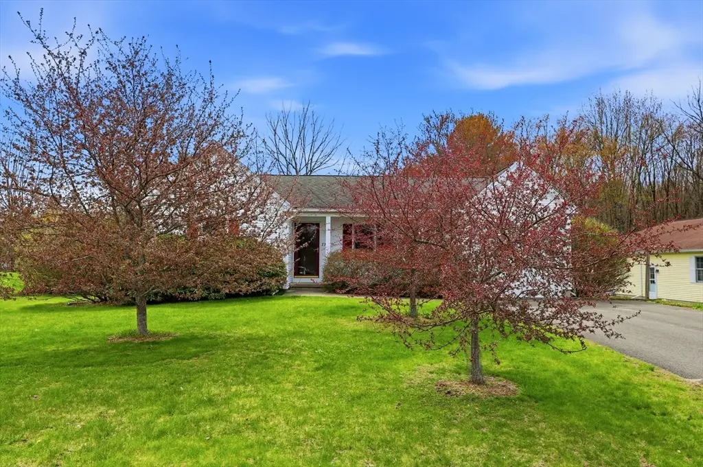 23 Tucker Ln, Belchertown, MA 01007 - #1