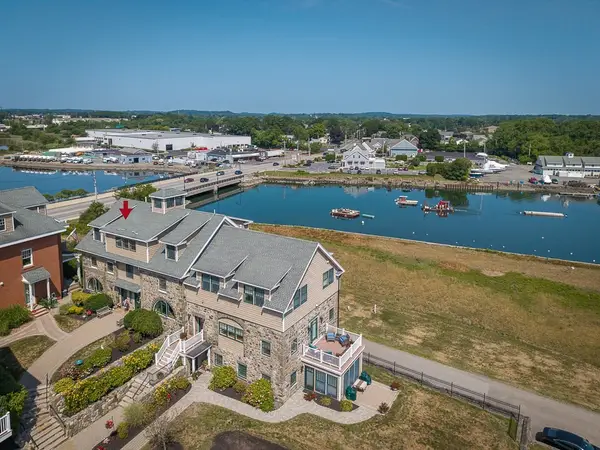 152 Water St #13, Danvers, MA 01923