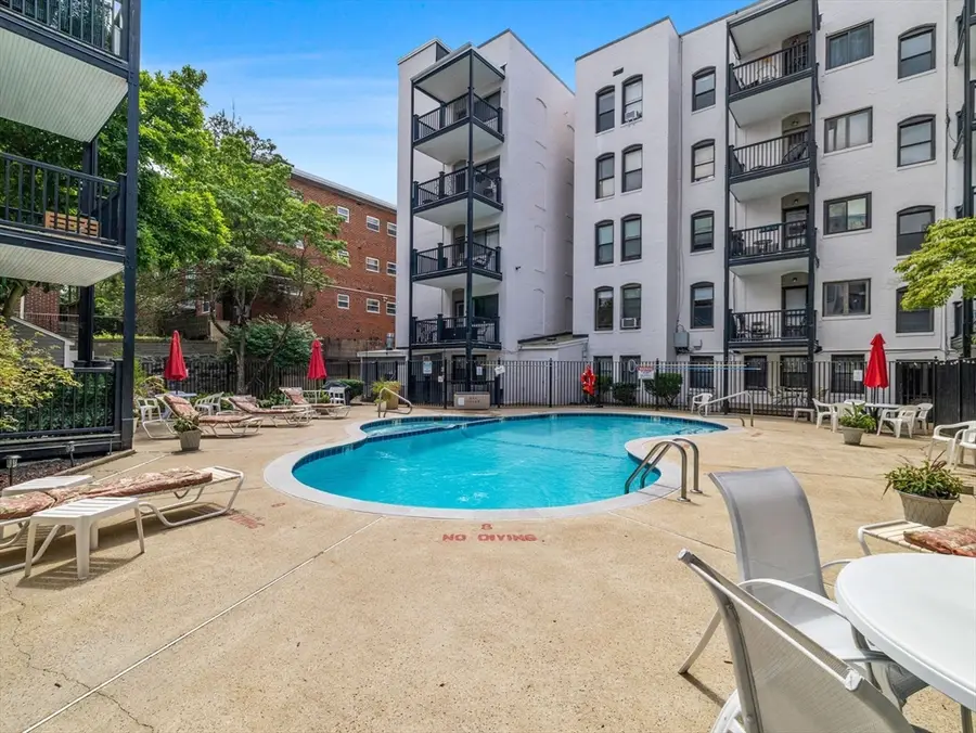 1486 Commonwealth Ave #4, Boston, MA 02135 - #2