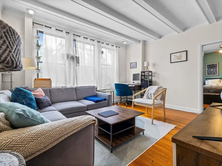 1486 Commonwealth Ave #4, Boston, MA 02135 - #3