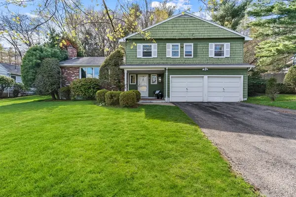 62 Lovett Rd, Newton, MA 02459