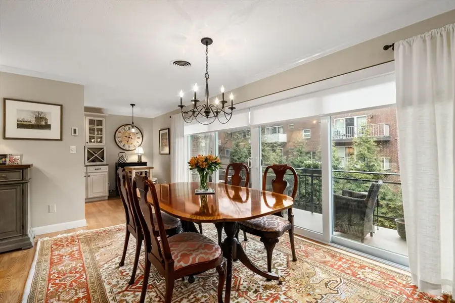 1206 Greendale Ave #214, Needham, MA 02492 - #3