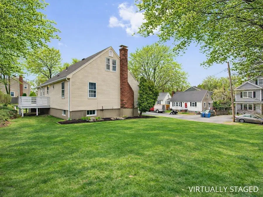 31 Oakledge Road, Waltham, MA 02452 - #2