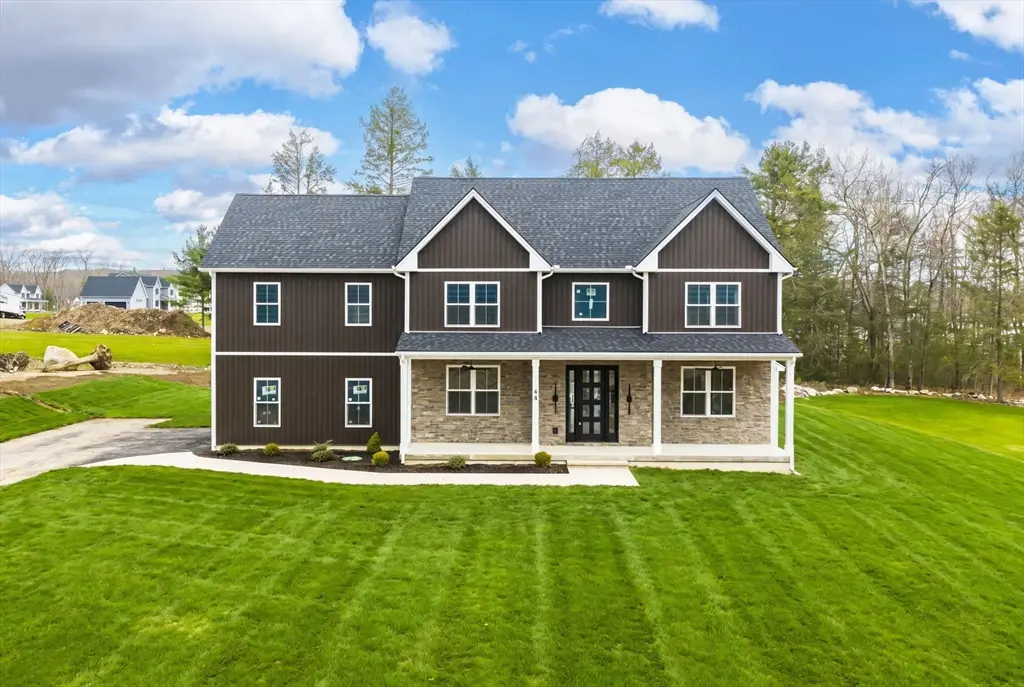 44 Balsam Hill, Ludlow, MA 01056 - #1