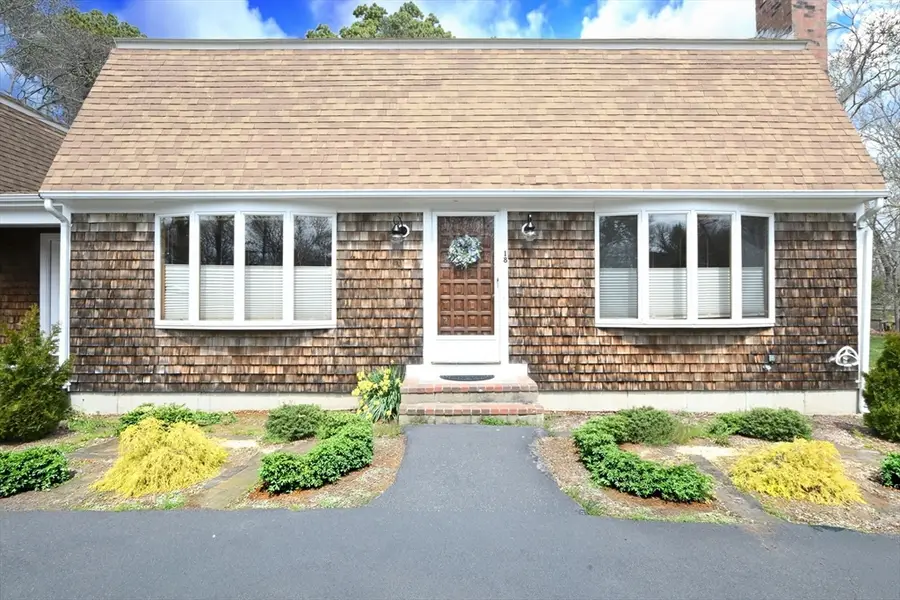 18 Fox Ln, Falmouth, MA 02540 - #2