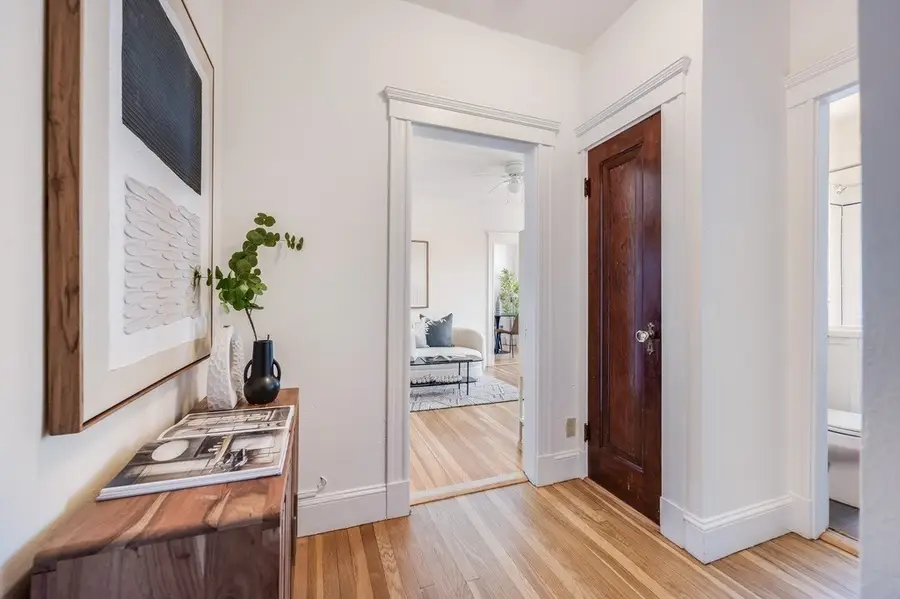 42 Linnaean Street #14, Cambridge, MA 02138 - #2