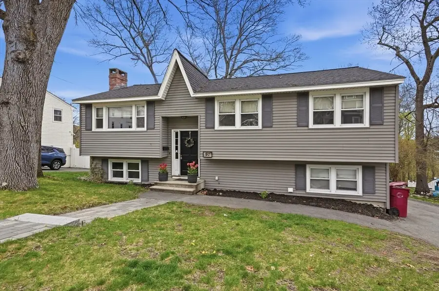 97 Llewellyn Street, Lowell, MA 01850 - #3